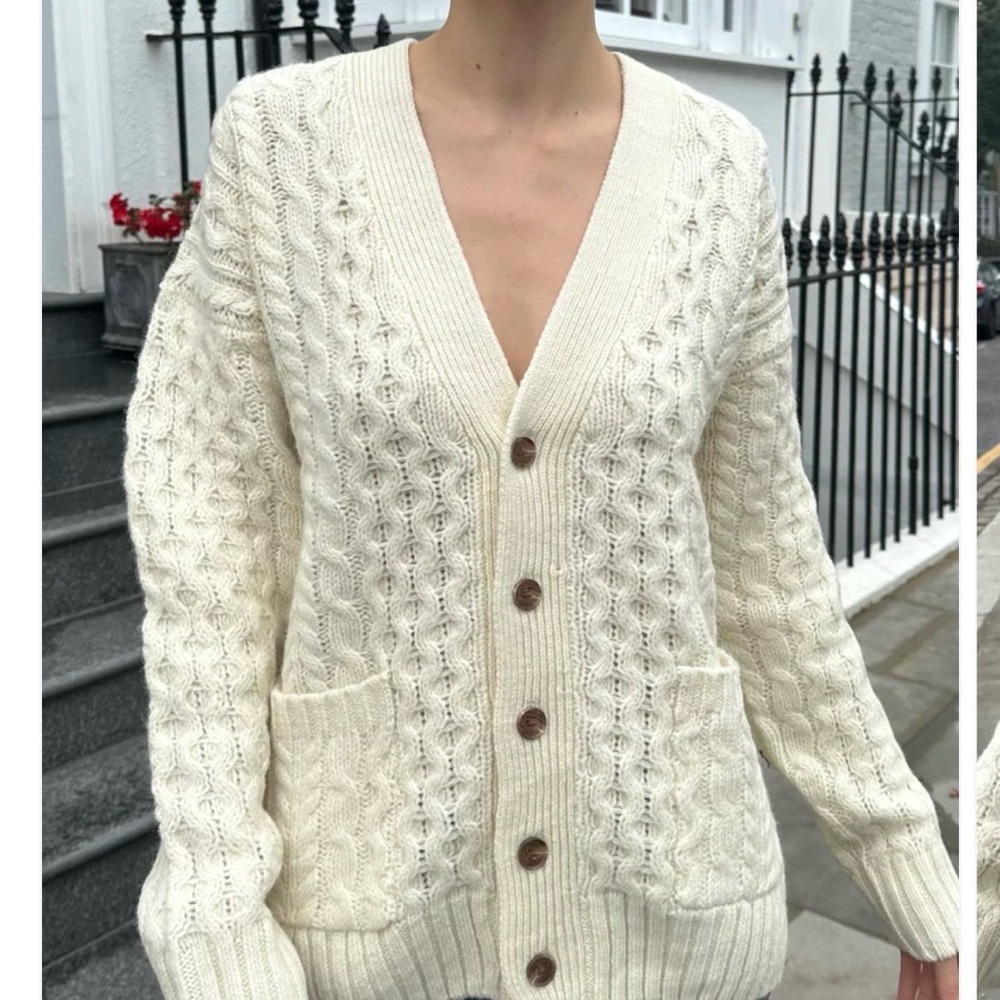 Brandy Melville Eva Oversized Cream Fisherman Style Wool Knit Cardigan